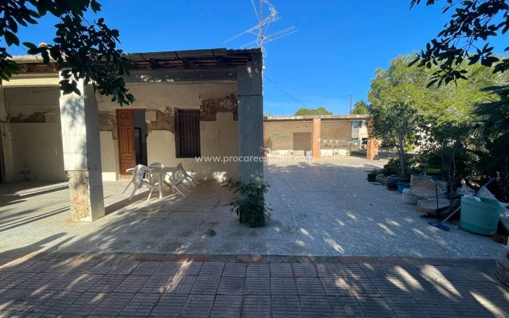 6 slaapkamer Finca/Landhuis te koop in Elche / Elx met zwembad - € 280.000 (Ref: 9503057)