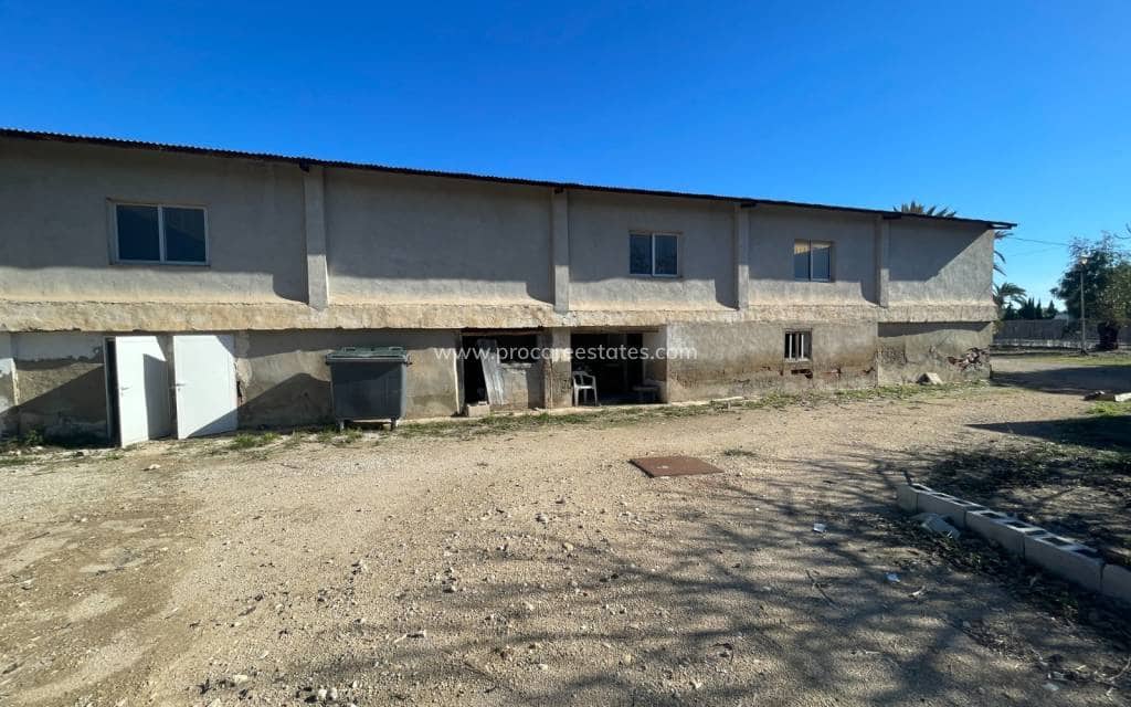 6 slaapkamer Finca/Landhuis te koop in Elche / Elx met zwembad - € 280.000 (Ref: 9503057)