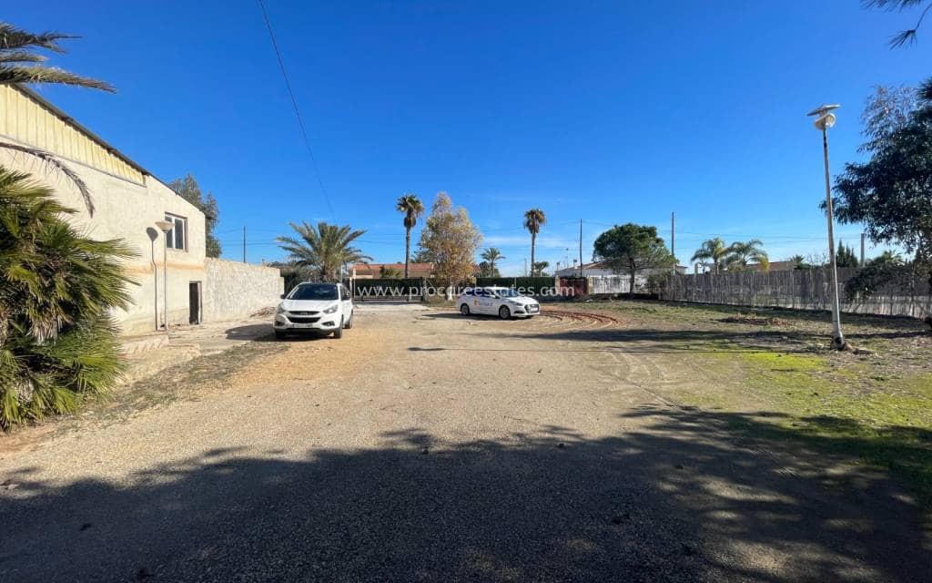 6 slaapkamer Finca/Landhuis te koop in Elche / Elx met zwembad - € 280.000 (Ref: 9503057)