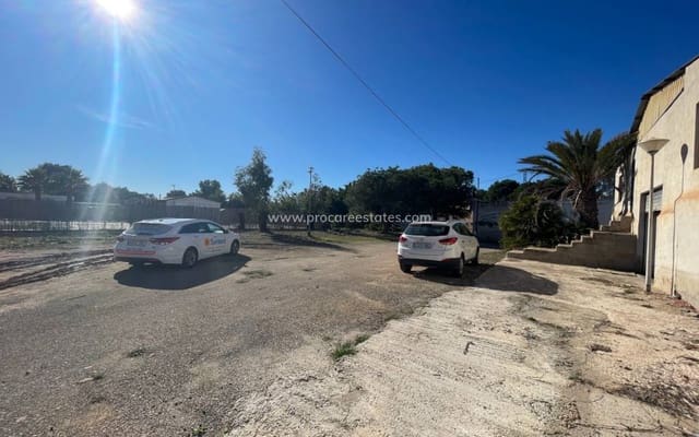 6 slaapkamer Finca/Landhuis te koop in Elche / Elx met zwembad - € 280.000 (Ref: 9503057)