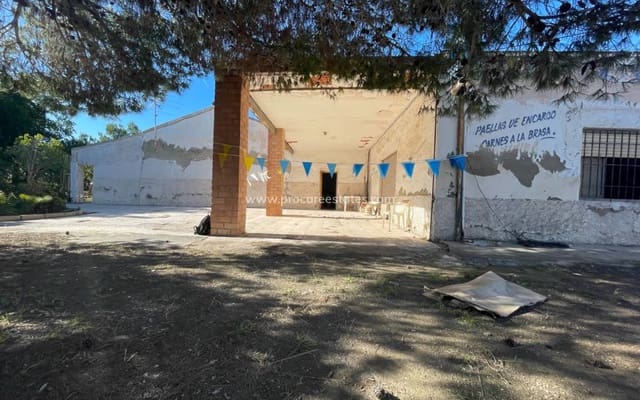 6 slaapkamer Finca/Landhuis te koop in Elche / Elx met zwembad - € 280.000 (Ref: 9503057)