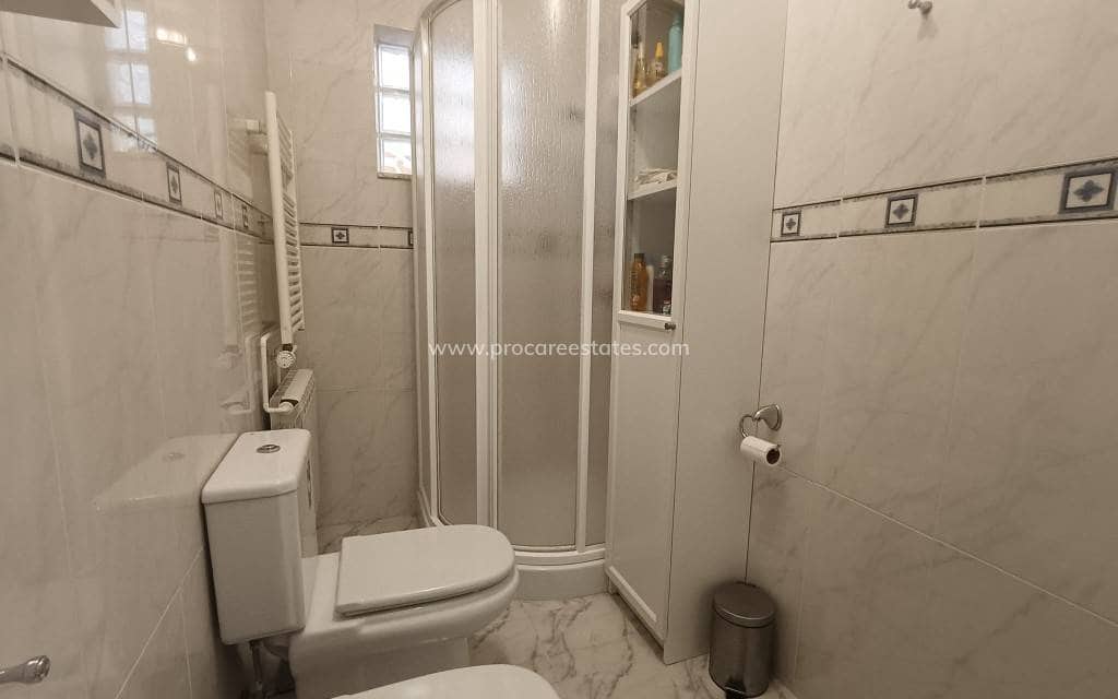 3 slaapkamer Finca/Landhuis te koop in Albatera met zwembad - € 330.000 (Ref: 9503060)