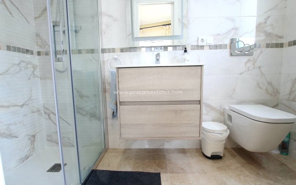 5 bedroom Villa for sale in Ciudad Quesada with pool - € 625,000 (Ref: 9503062)