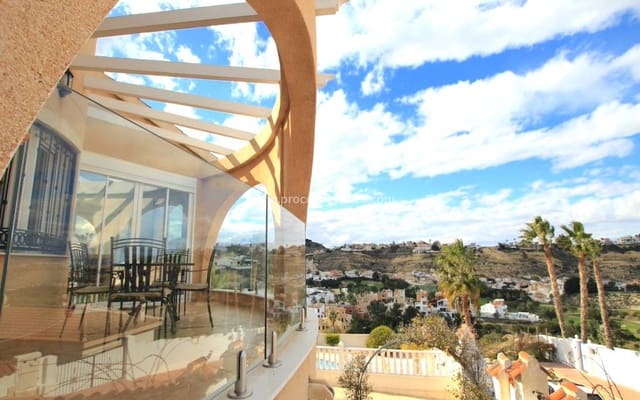 5 bedroom Villa for sale in Ciudad Quesada, Rojales with pool - € 625,000 (Ref: 9503062)