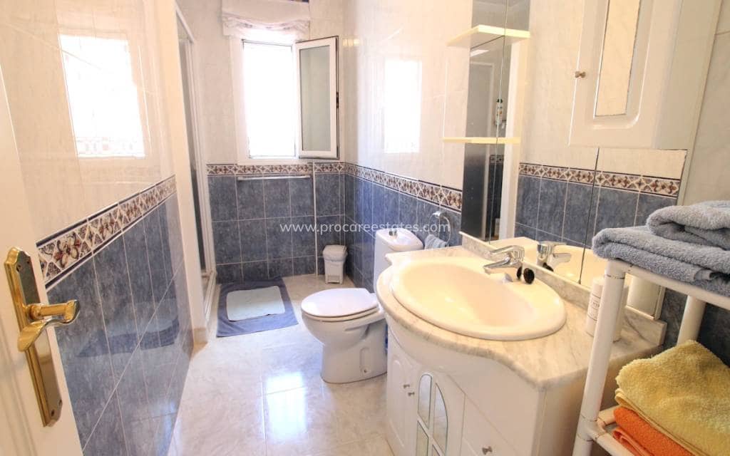 5 bedroom Villa for sale in Ciudad Quesada with pool - € 625,000 (Ref: 9503062)