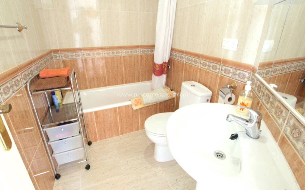 5 bedroom Villa for sale in Ciudad Quesada with pool - € 625,000 (Ref: 9503062)