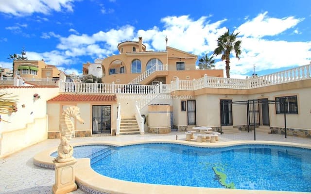 5 bedroom Villa for sale in Ciudad Quesada, Rojales with pool - € 625,000 (Ref: 9503062)