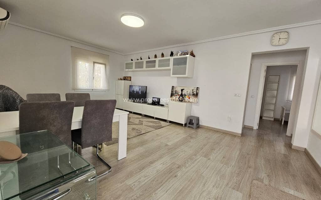 4 slaapkamer Villa te koop in Lo Pepin met zwembad - € 450.000 (Ref: 9503063)