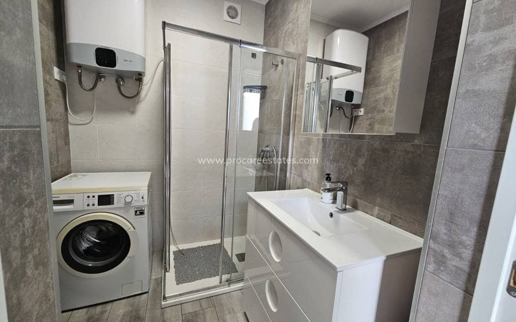 4 slaapkamer Villa te koop in Lo Pepin met zwembad - € 450.000 (Ref: 9503063)