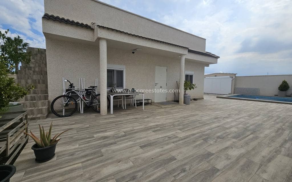 4 slaapkamer Villa te koop in Lo Pepin met zwembad - € 450.000 (Ref: 9503063)