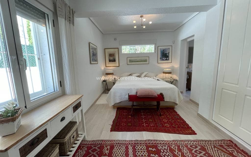 4 chambre Villa/Maison à vendre à Ciudad Quesada avec piscine - 490 000 € (Ref: 9503064)