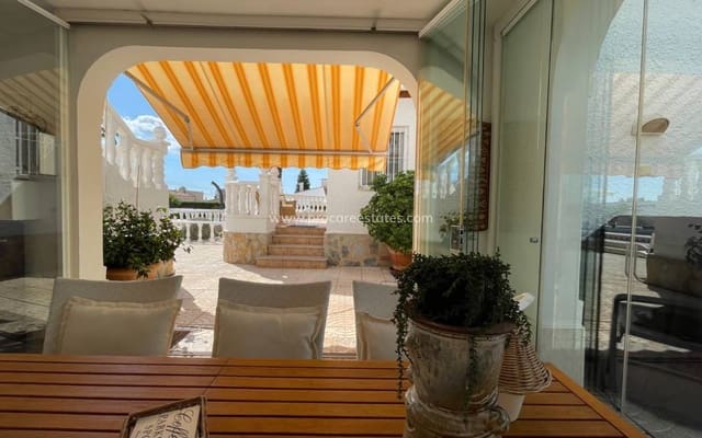 4 chambre Villa/Maison à vendre à Ciudad Quesada, Rojales avec piscine - 490 000 € (Ref: 9503064)