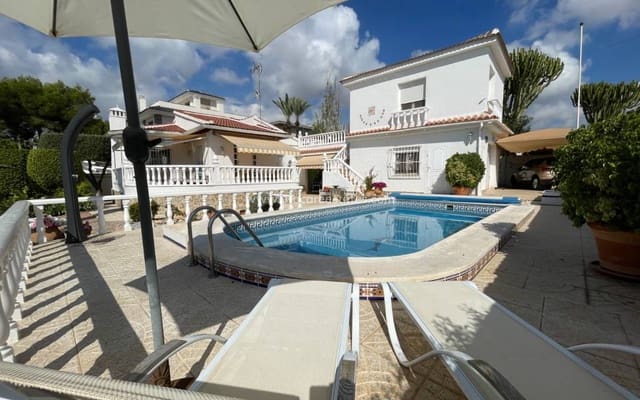 4 chambre Villa/Maison à vendre à Ciudad Quesada, Rojales avec piscine - 490 000 € (Ref: 9503064)