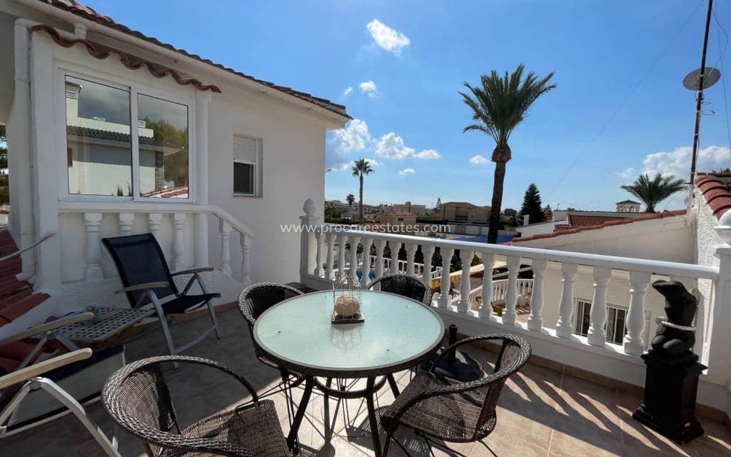 4 chambre Villa/Maison à vendre à Ciudad Quesada avec piscine - 490 000 € (Ref: 9503064)