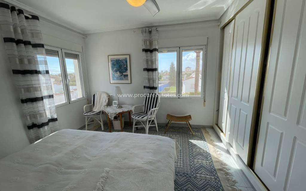 4 chambre Villa/Maison à vendre à Ciudad Quesada avec piscine - 490 000 € (Ref: 9503064)