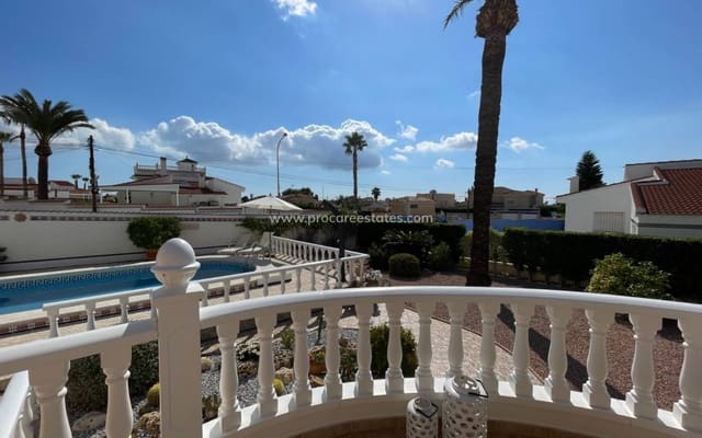 4 quarto Moradia para venda em Ciudad Quesada, Rojales com piscina - 490 000 € (Ref: 9503064)