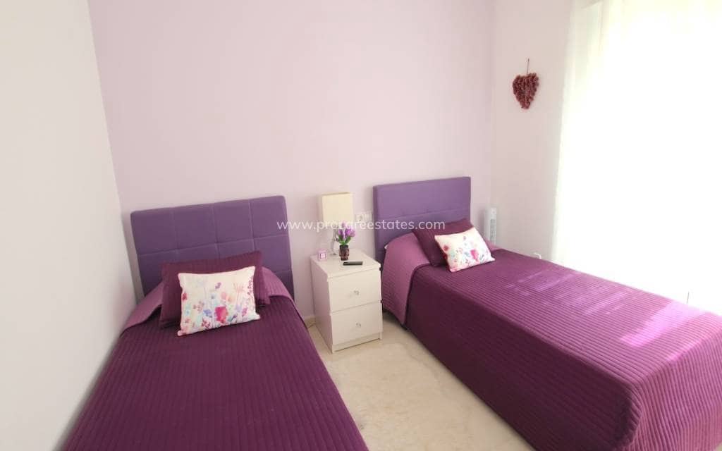 2 makuuhuone Omakotitalo myytävänä paikassa Dona Pepa - 225 000 € (Ref: 9503065)