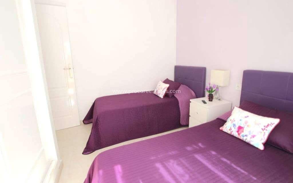 2 makuuhuone Omakotitalo myytävänä paikassa Dona Pepa - 225 000 € (Ref: 9503065)