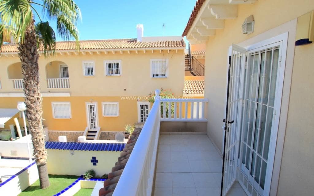 2 makuuhuone Omakotitalo myytävänä paikassa Dona Pepa - 225 000 € (Ref: 9503065)