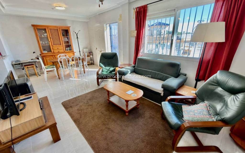 3 makuuhuone Huvila myytävänä paikassa Ciudad Quesada mukana uima-altaan - 200 000 € (Ref: 9503070)