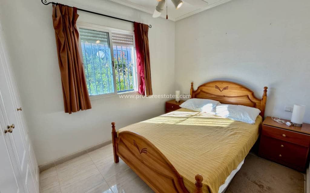 3 makuuhuone Huvila myytävänä paikassa Ciudad Quesada mukana uima-altaan - 200 000 € (Ref: 9503070)