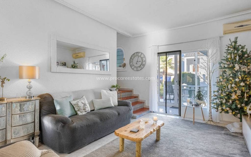 2 bedroom Villa for sale in Ciudad Quesada with pool - € 195,000 (Ref: 9503073)