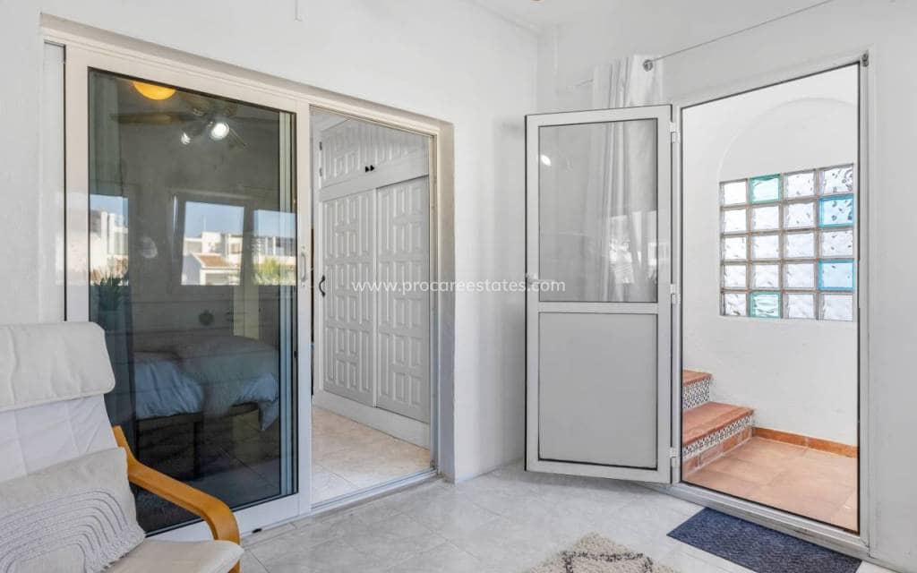 2 bedroom Villa for sale in Ciudad Quesada with pool - € 195,000 (Ref: 9503073)