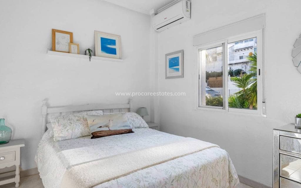 2 bedroom Villa for sale in Ciudad Quesada with pool - € 195,000 (Ref: 9503073)