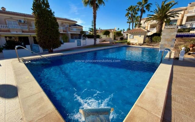 3 bedroom Villa for sale in Ciudad Quesada, Rojales with pool - € 225,000 (Ref: 9503074)