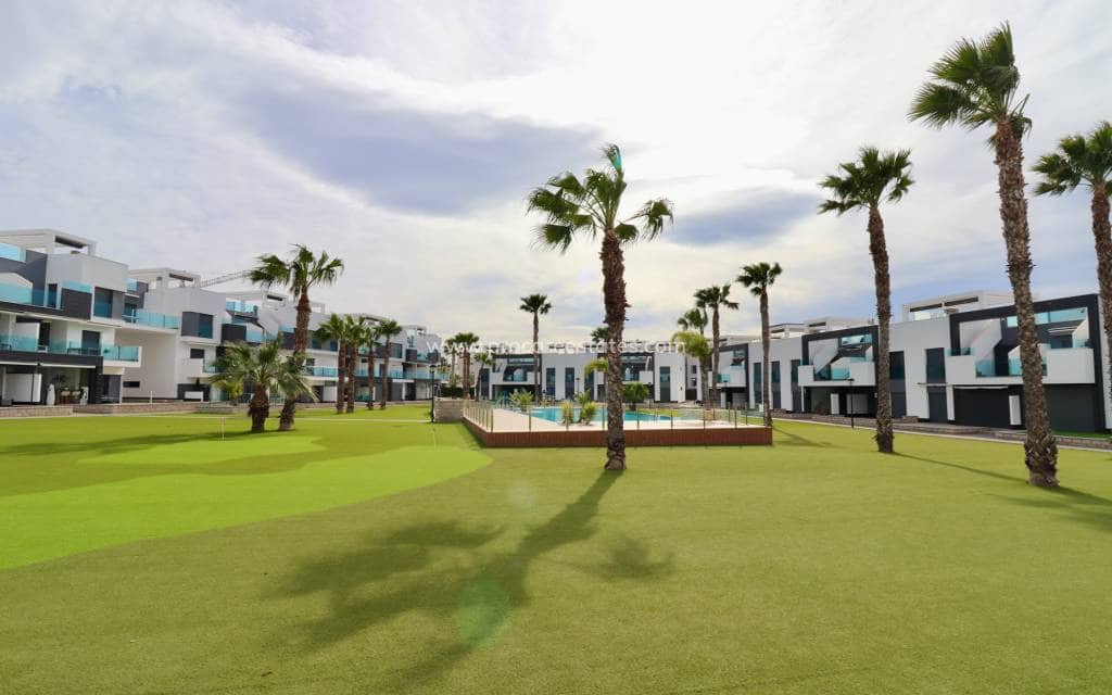 3 sovrum Lägenhet till salu i Guardamar del Segura med pool garage - 269 500 € (Ref: 9618459)