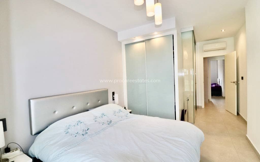 3 sovrum Lägenhet till salu i Guardamar del Segura med pool garage - 269 500 € (Ref: 9618459)