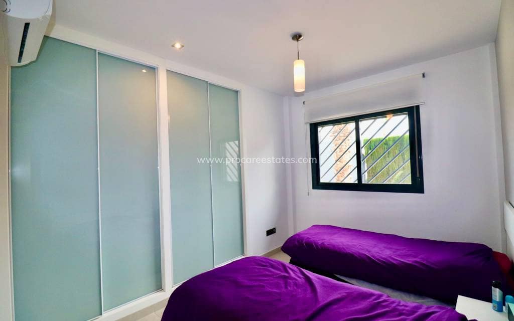 3 sovrum Lägenhet till salu i Guardamar del Segura med pool garage - 269 500 € (Ref: 9618459)