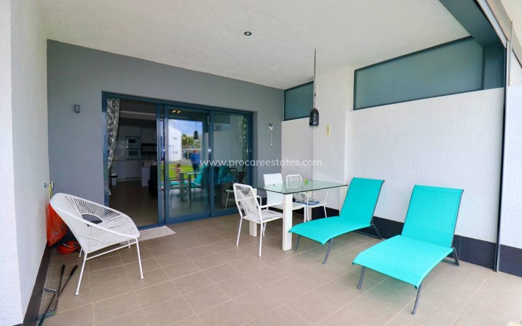 3 sovrum Lägenhet till salu i Guardamar del Segura med pool garage - 269 500 € (Ref: 9618459)