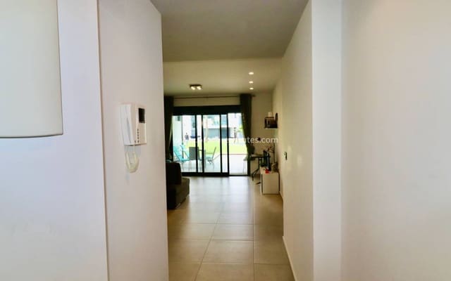 3 soverom Leilighet til salgs i Guardamar del Segura med svømmebasseng garasje - € 269 500 (Ref: 9618459)