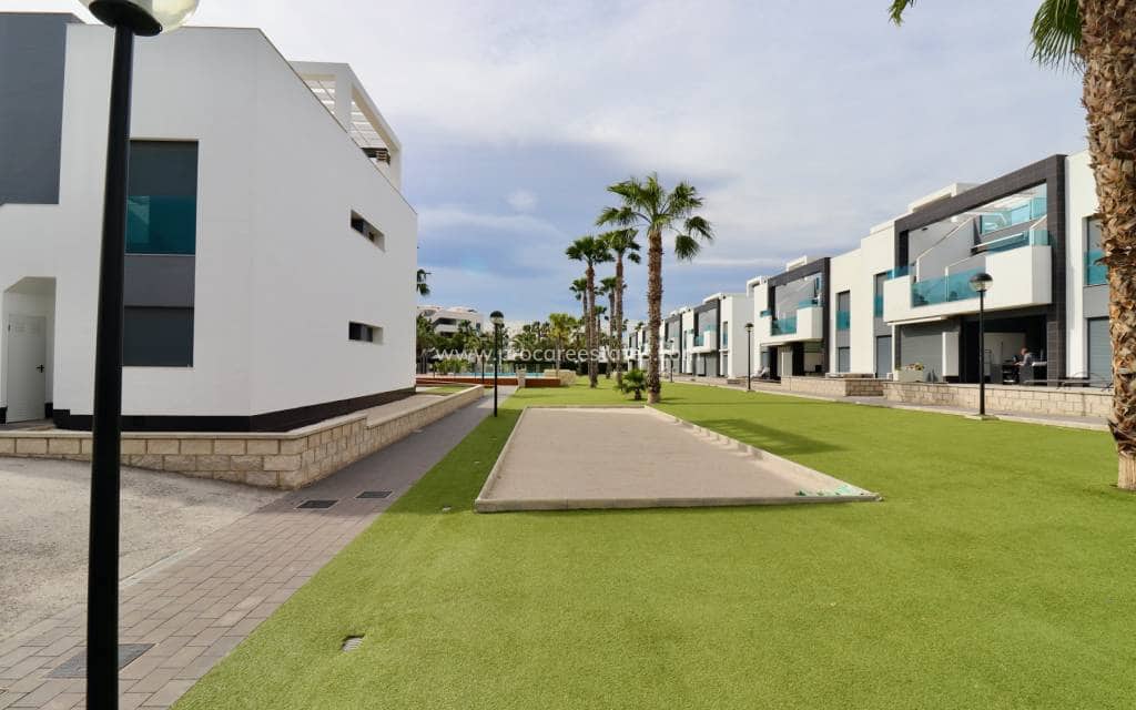 3 sovrum Lägenhet till salu i Guardamar del Segura med pool garage - 269 500 € (Ref: 9618459)