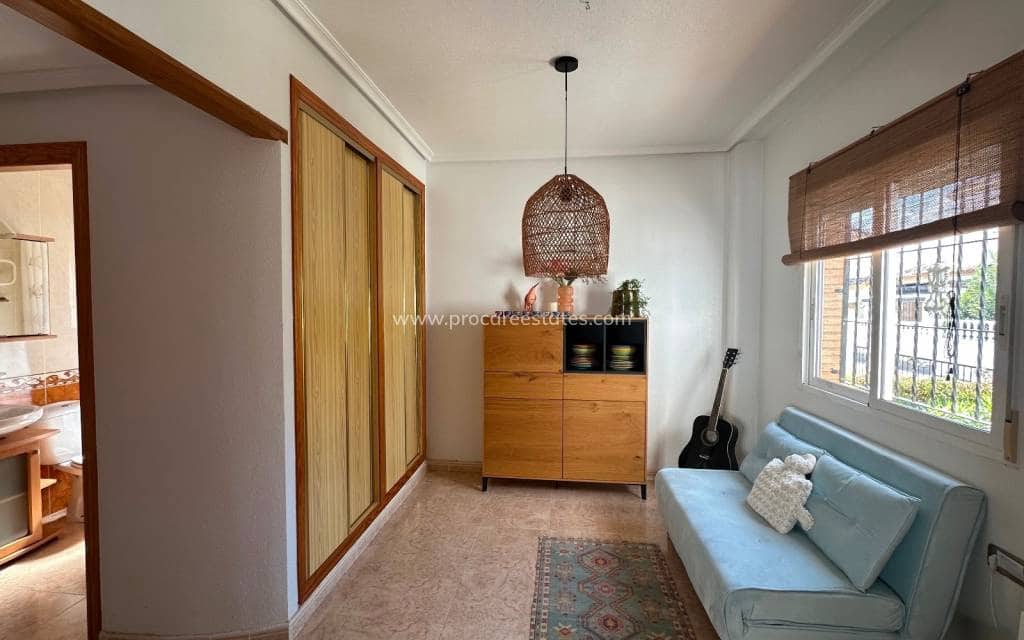 3 bedroom Villa for sale in El Raso with pool - € 220,000 (Ref: 9672152)