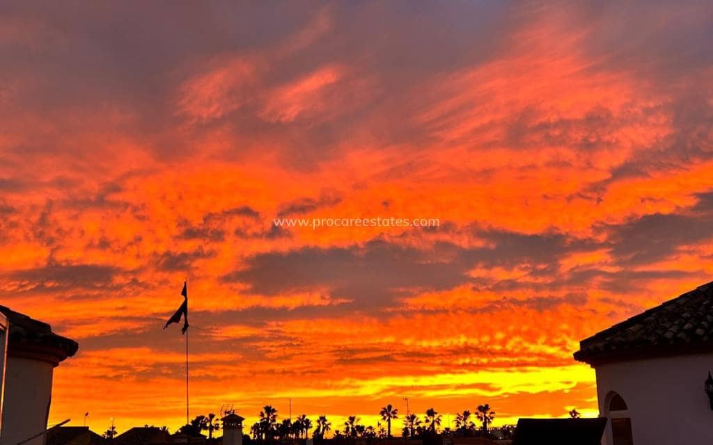 3 bedroom Villa for sale in El Raso with pool - € 220,000 (Ref: 9672152)