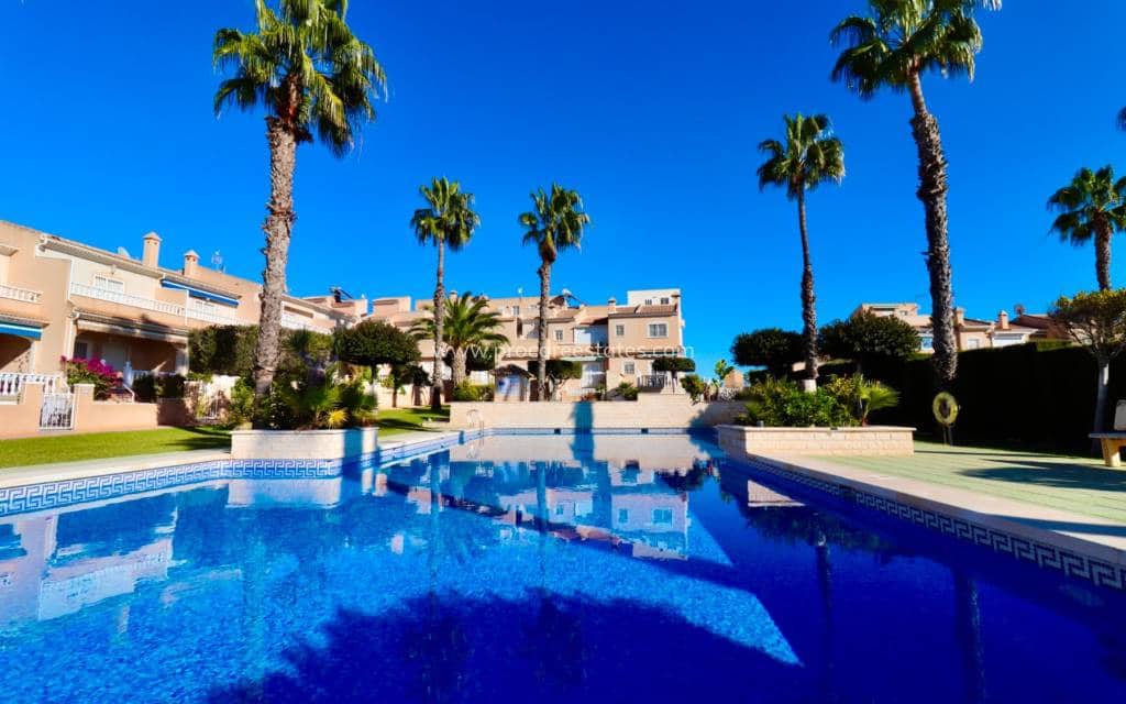 Casa de 2 habitaciones en Doña Pepa en venta con piscina - 260.000 € (Ref: 9672153)