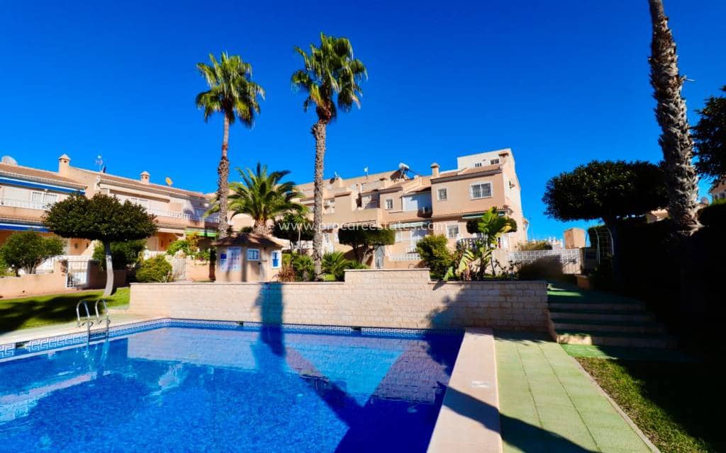 Casa de 2 habitaciones en Doña Pepa en venta con piscina - 260.000 € (Ref: 9672153)