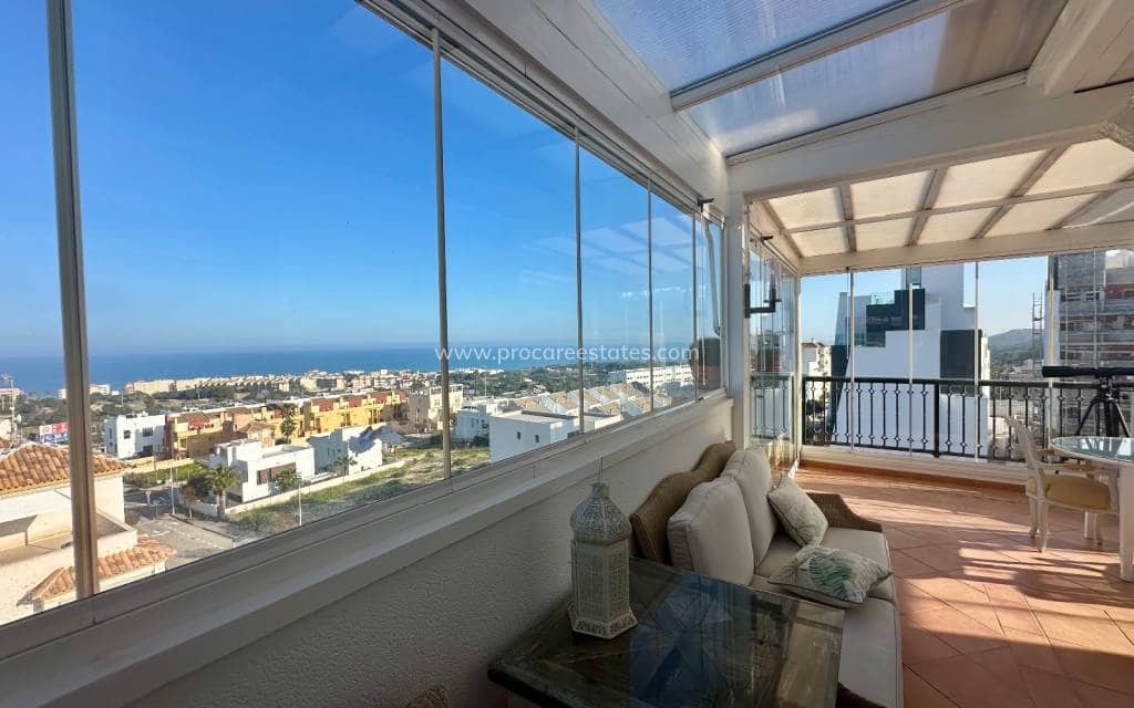 2 soveværelse Lejlighed til salg i Guardamar del Segura med swimmingpool - € 470.000 (Ref: 9709073)