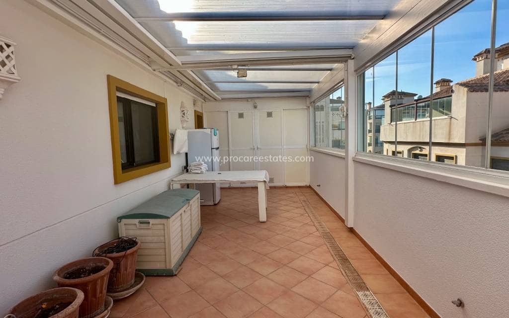2 soveværelse Lejlighed til salg i Guardamar del Segura med swimmingpool - € 470.000 (Ref: 9709073)