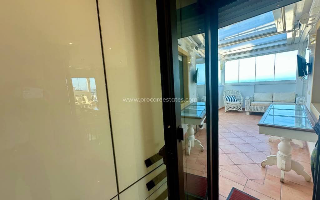 2 soverom Penthouse til salgs i Guardamar del Segura med svømmebasseng - € 470 000 (Ref: 9709074)