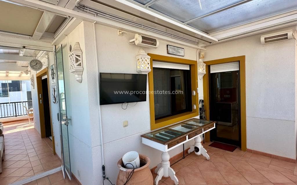 2 soverom Penthouse til salgs i Guardamar del Segura med svømmebasseng - € 470 000 (Ref: 9709074)