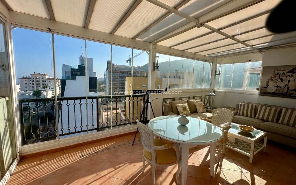 2 soverom Penthouse til salgs i Guardamar del Segura med svømmebasseng - € 470 000 (Ref: 9709074)