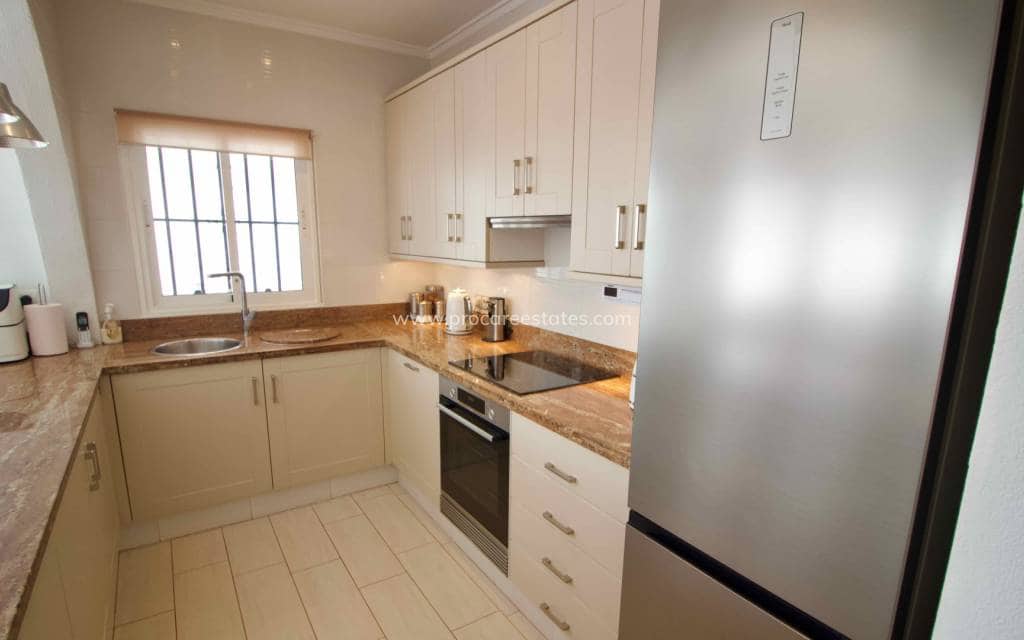 3 soveværelse Villa til salg i Ciudad Quesada med swimmingpool - € 425.000 (Ref: 9771827)