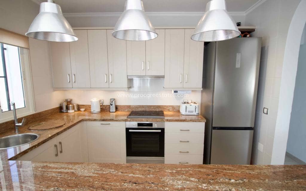 3 soveværelse Villa til salg i Ciudad Quesada med swimmingpool - € 425.000 (Ref: 9771827)