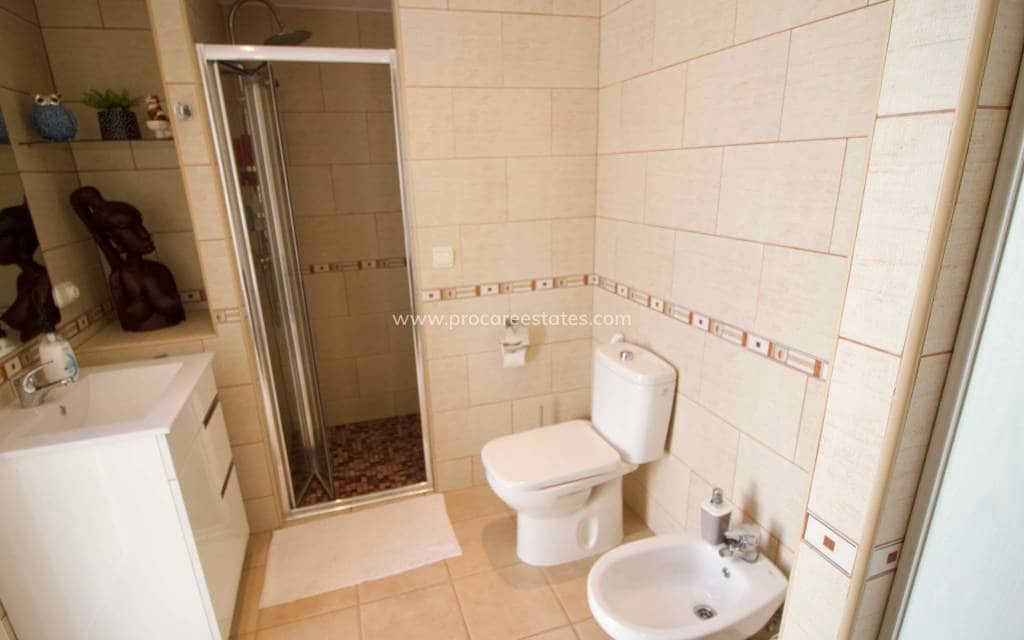 3 soveværelse Villa til salg i Ciudad Quesada med swimmingpool - € 425.000 (Ref: 9771827)