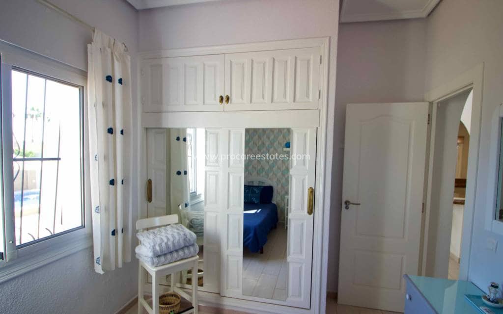 3 soveværelse Villa til salg i Ciudad Quesada med swimmingpool - € 425.000 (Ref: 9771827)