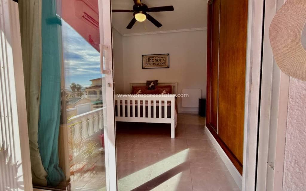 4 soveværelse Villa til salg i Ciudad Quesada med swimmingpool - € 495.000 (Ref: 9771828)