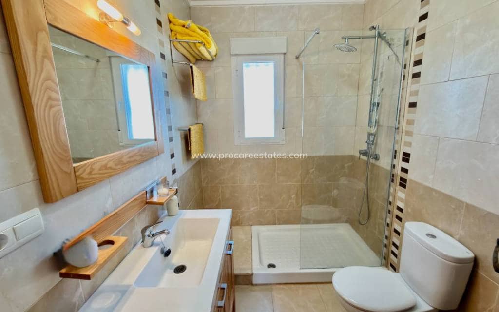 4 soveværelse Villa til salg i Ciudad Quesada med swimmingpool - € 495.000 (Ref: 9771828)